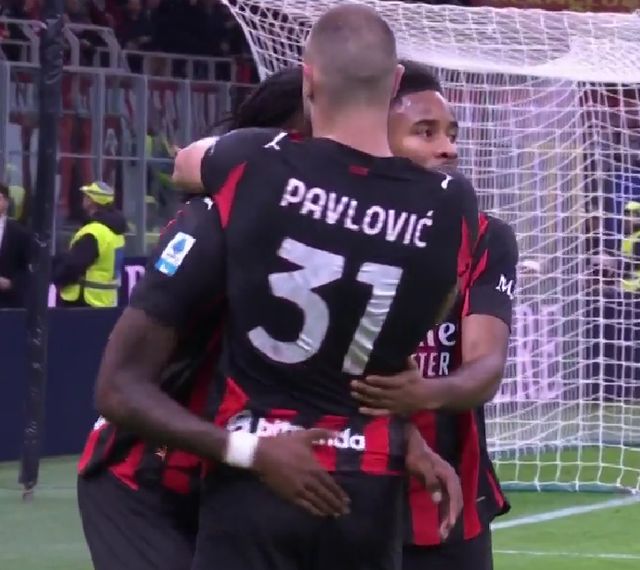 不容易！56岁老帅，3年3次“下课”，如今再度掌印，率队打进前8