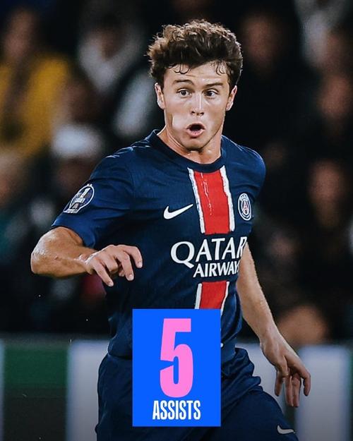 韩籍电竞选手Rookie拿到中国绿卡