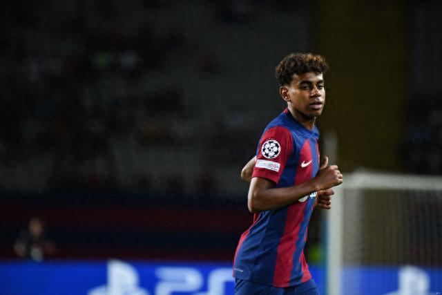 “钞能力”还是有用的，2000万组合带飞无畏，JDG夏季赛两连胜！