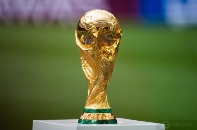 Epic免费游戏因含LGBT被嫌弃 官方诉苦：要端水 太难了