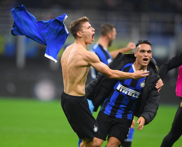 勇士主场告捷 库里三分手感回暖